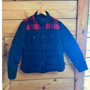 Penfield Womens Buffalo Plaid Yoke Down Puffer Jacket Black Red Size M Coat